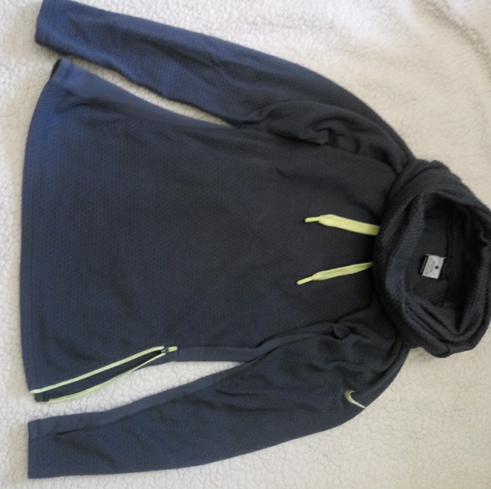 Sport sweater